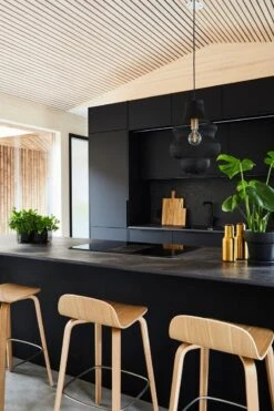 Muuto Tabouret De Comptoir Visu, 65 cm, Chêne -Muuto 38 Hetena Finlog 004