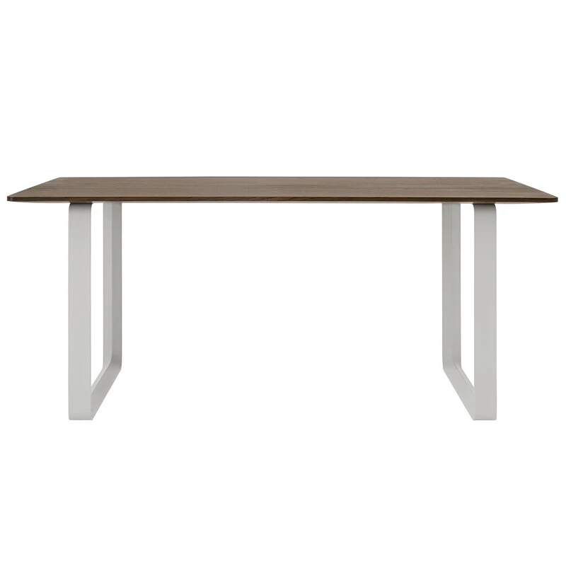 Muuto Table 70/70, 170 x 85 cm, Chêne Massif Fumé - Gris 3 Muuto Table 70/70, 170 x 85 cm, Chêne Massif Fumé - Gris