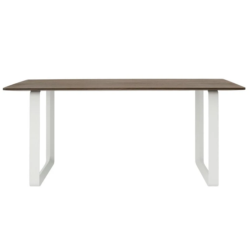 Muuto Table 70/70, 170 x 85 cm, Chêne Massif Fumé - Blanc 3 Muuto Table 70/70, 170 x 85 cm, Chêne Massif Fumé - Blanc