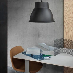 Muuto Table 70/70, 225 X 90 cm, Chêne -Muuto 56MuutoSS2017 iso HV