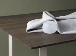 Muuto Table 70/70, 170 x 85 cm, Chêne Massif Fumé - Blanc 12 Muuto Table 70/70, 170 x 85 cm, Chêne Massif Fumé - Blanc -Muuto 70 70 smoked oak concept wide muuto org 4