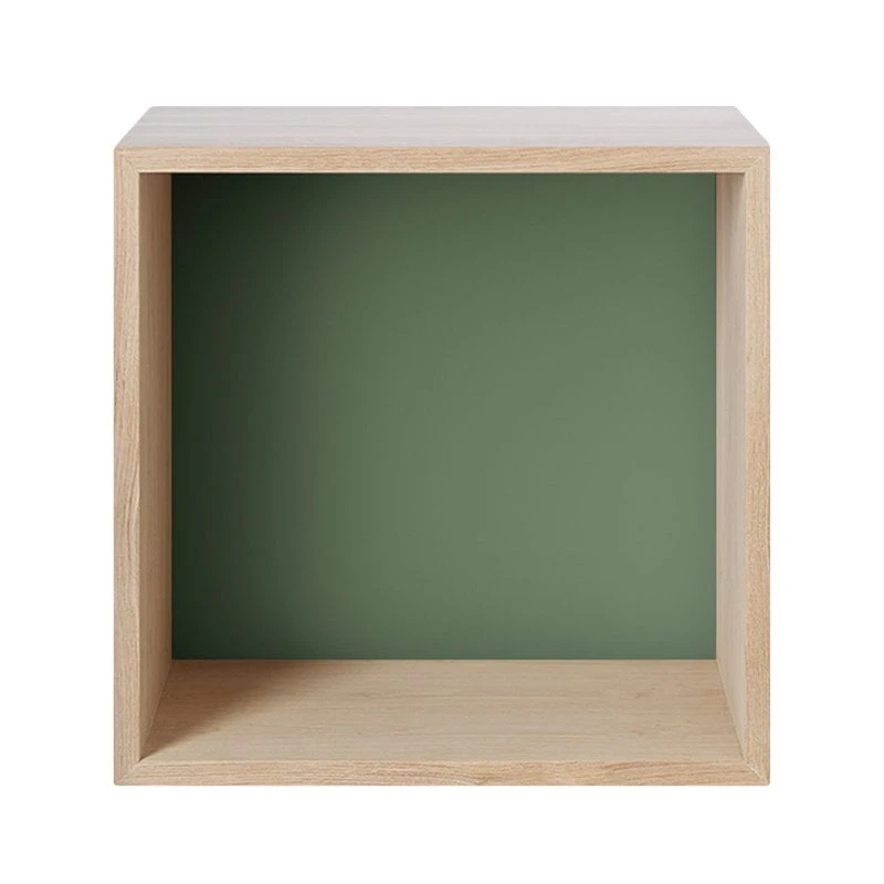 Muuto Module D'étagère Avec Fond Stacked 2.0, Modèle Moyen, Chêne/vert 3 Muuto Module D'étagère Avec Fond Stacked 2.0, Modèle Moyen, Chêne/vert