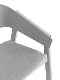 Muuto Fauteuil Lounge Cover, Gris/Remix 123 -Muuto Cover lounge chair grey remix 123 detail b Muuto hi res