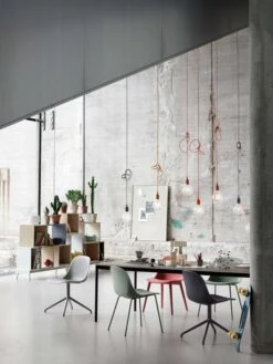 Muuto Suspension E27 LED, Moutarde -Muuto Fiber sidechair stacked e27 base Table org 1