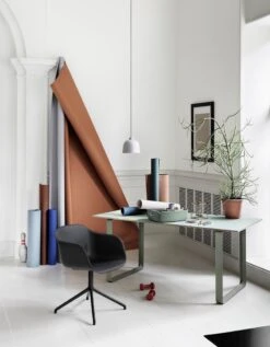 Muuto Suspension Grain, Gris -Muuto FiberChair GrainLamp Restore hi res