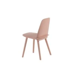 Muuto Chaise Nerd, Tan Rose 9 Muuto Chaise Nerd, Tan Rose -Muuto Nerd chair tan rose angle Muuto 5000x5000 hi res