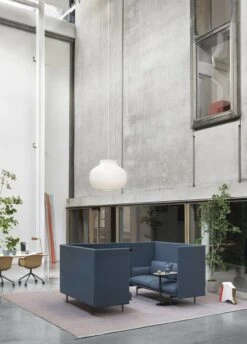 Muuto Lampe à Poser Leaf, Brun Cuivré -Muuto outline highback panel vidar 733 relate strand lamp fiber arm chair ply rug tub jug leaf muuto org